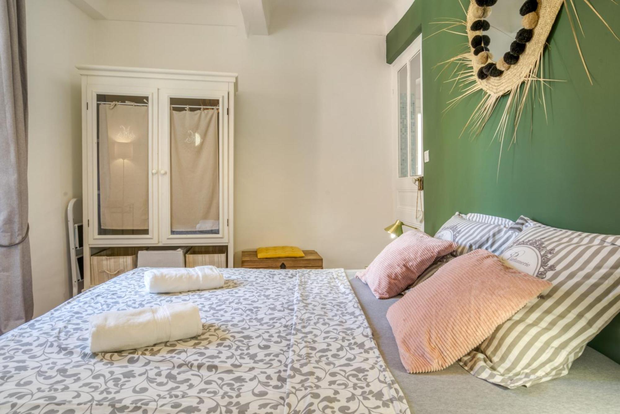 Typique - 2 Bedrooms,Typical Apartment-Old Town Nice Exteriör bild